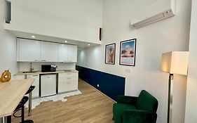 Suite Elias